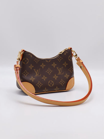 LOUIS VUITTON Nano Boulogne牛角包