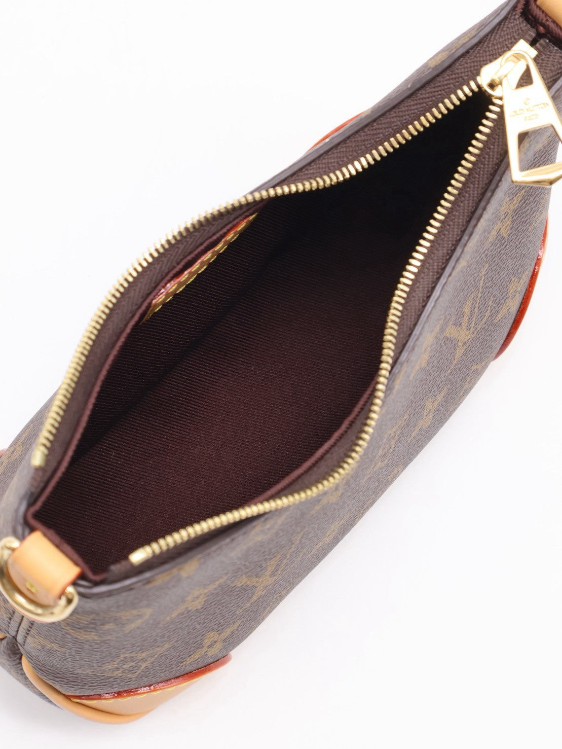 LOUIS VUITTON Nano Boulogne牛角包