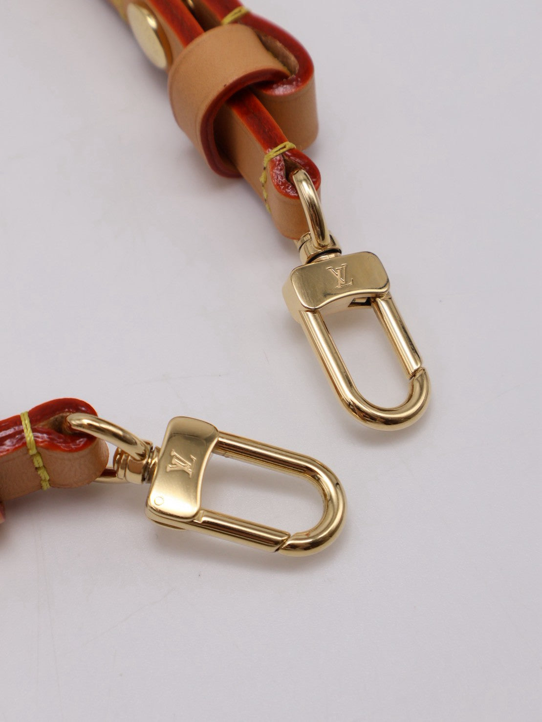 LOUIS VUITTON Nano Boulogne牛角包