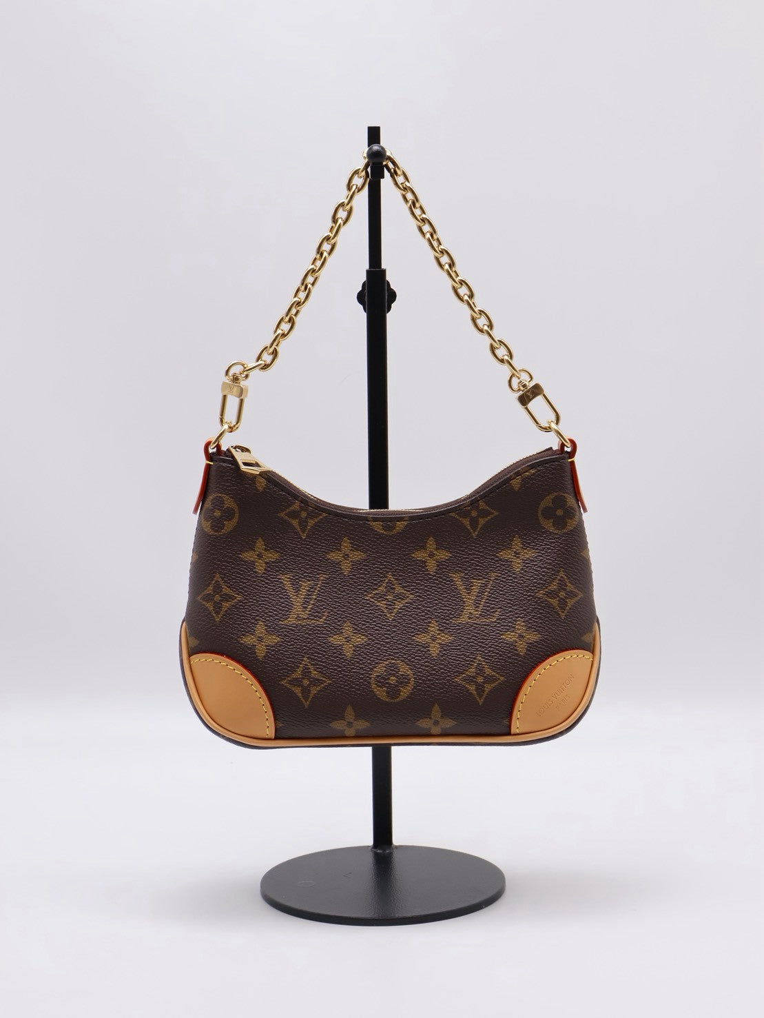 LOUIS VUITTON Nano Boulogne牛角包