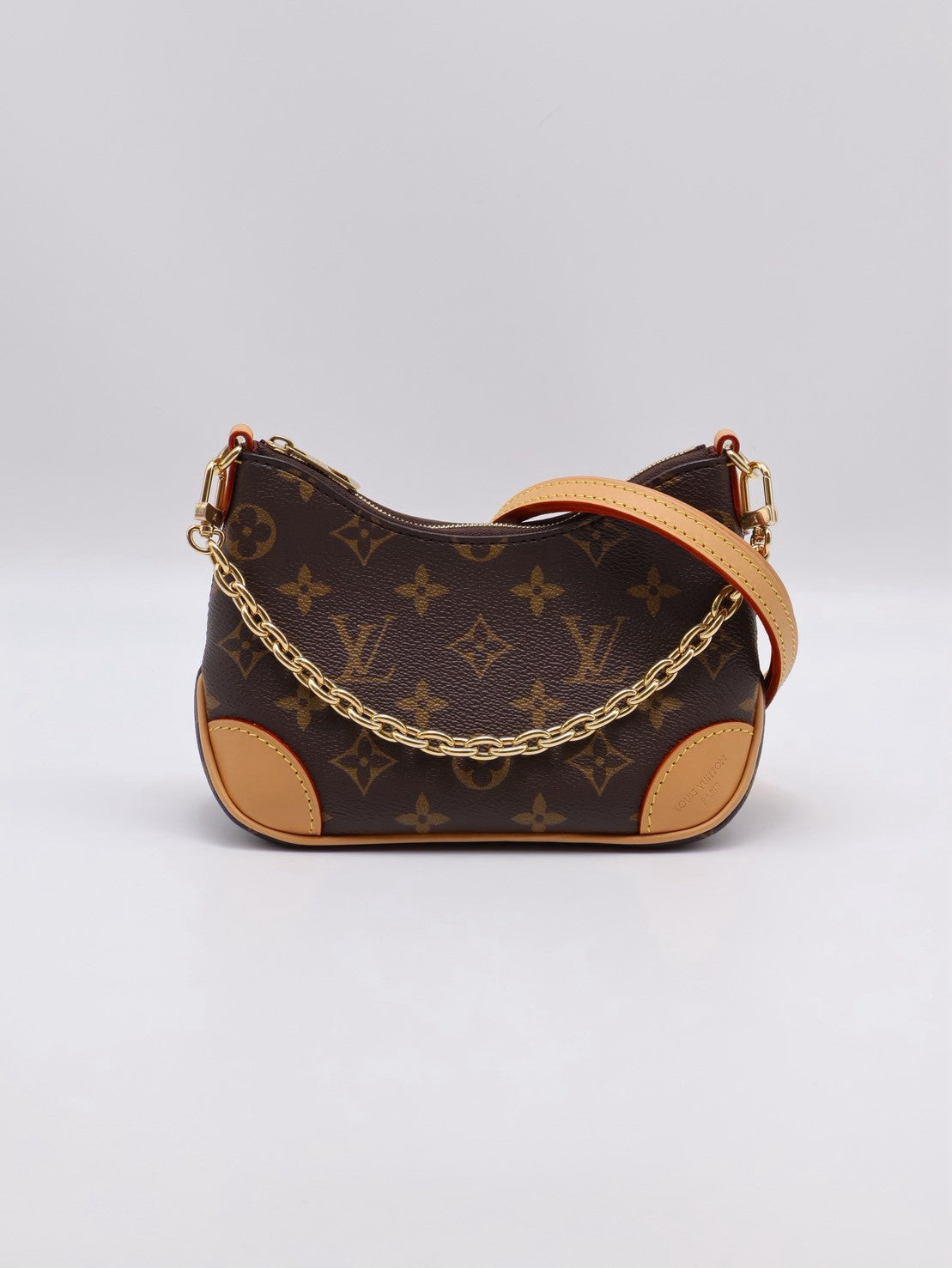 LOUIS VUITTON Nano Boulogne牛角包