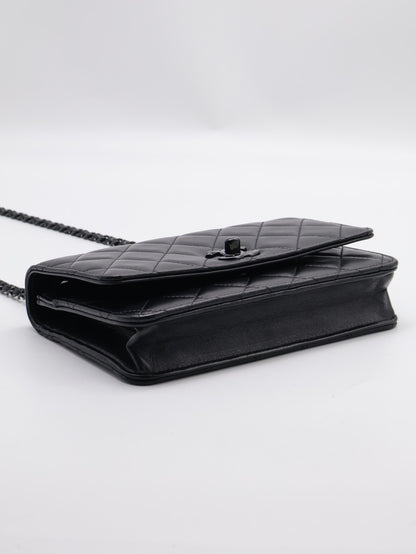 CHANEL Trendy WOC - so black