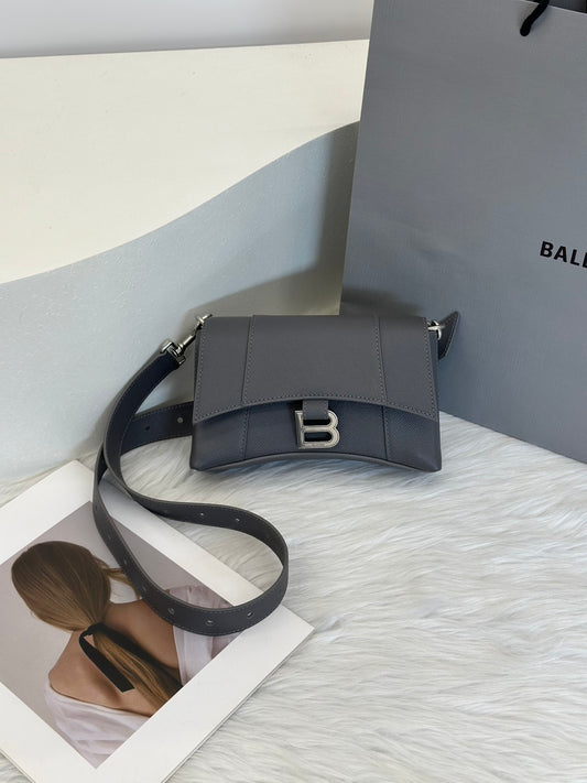 Balenciaga Downtown斜背包 - XXS灰銀